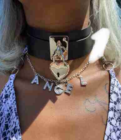 KEY TO MY HEART FAUX LEATHER CHOKER