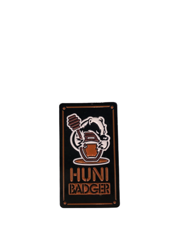 HUNI BADGER - HAT PIN