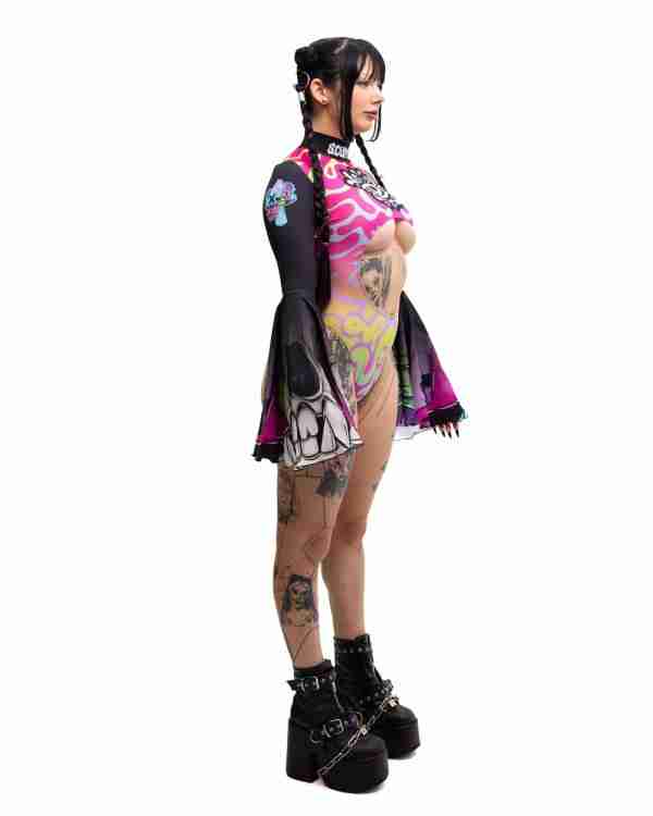 Mushy Bell Sleeve Bodysuit