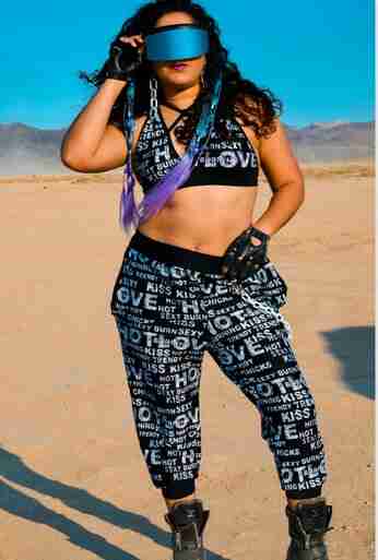 Rolita Couture Kiss Me High-Waisted Joggers – Black & White